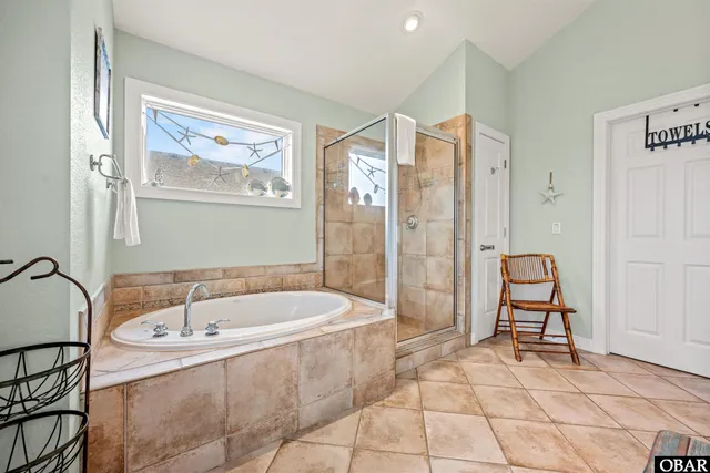 $699,000 | 733 Ridge Point Drive, Corolla, NC 27927