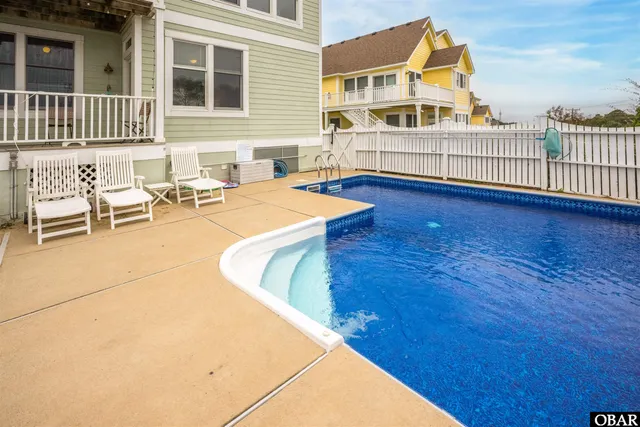 $699,000 | 733 Ridge Point Drive, Corolla, NC 27927