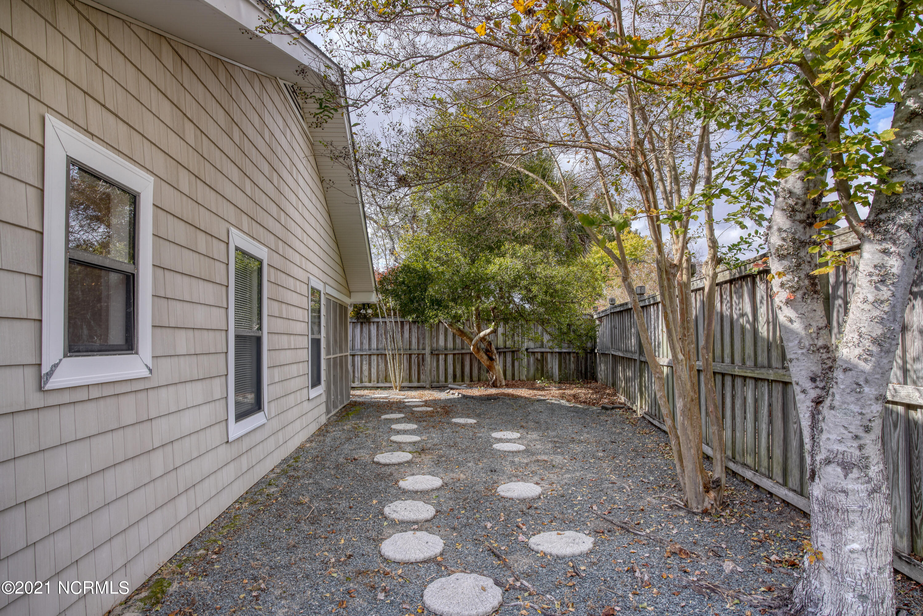 7209 Trailmark Road Wilmington, NC 28405 - Photo 16 of 22 7209 Trailmark-6