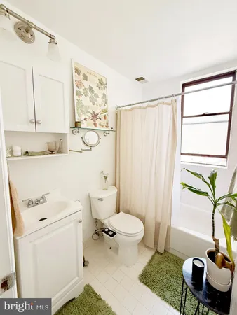$2,450 | 2310 Ashmead Place Northwest, Unit 207, Washington, DC 20009
