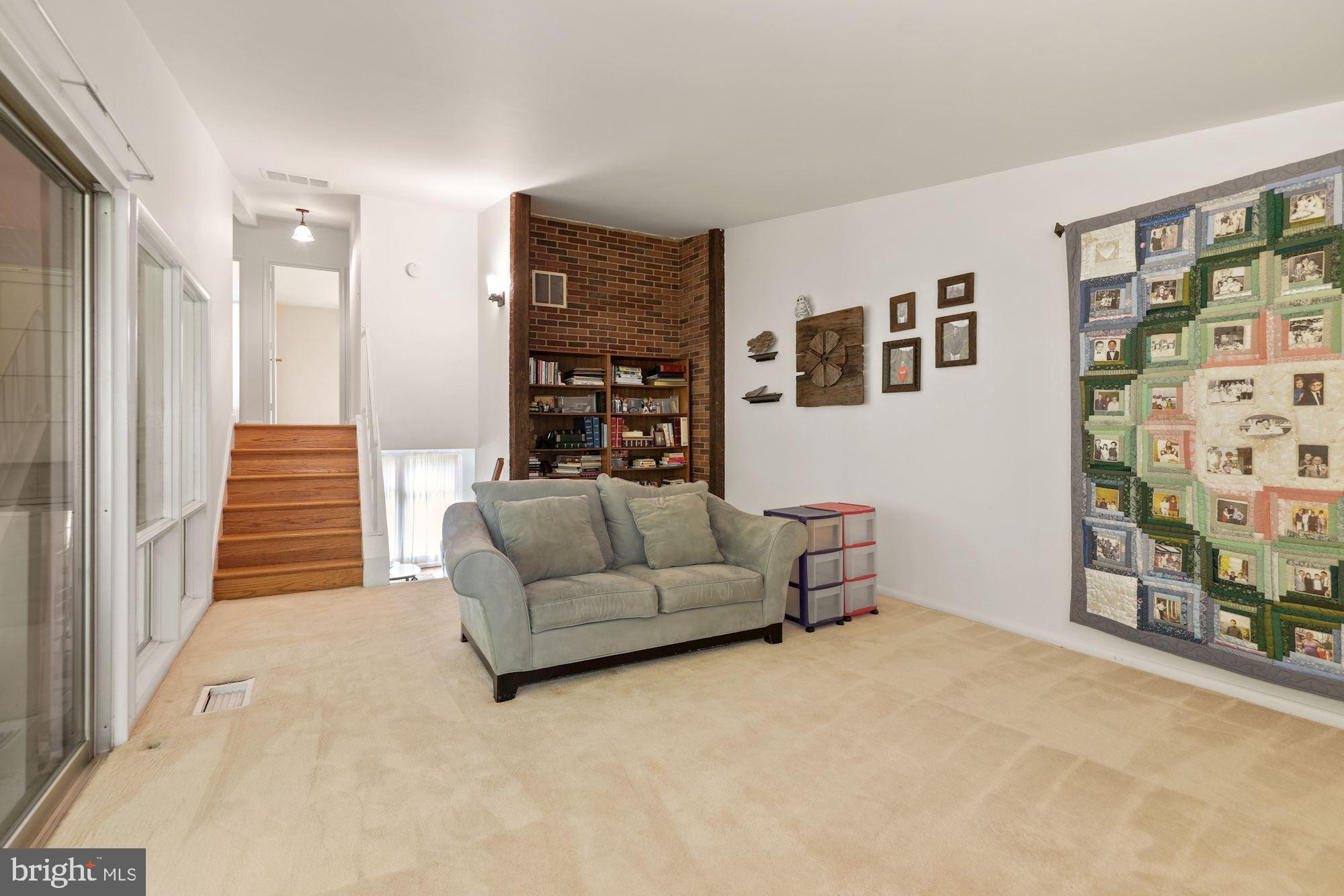 11501 Gilsan Street Silver Spring, MD 20902 - Photo 16 of 32 Gallery Image 16