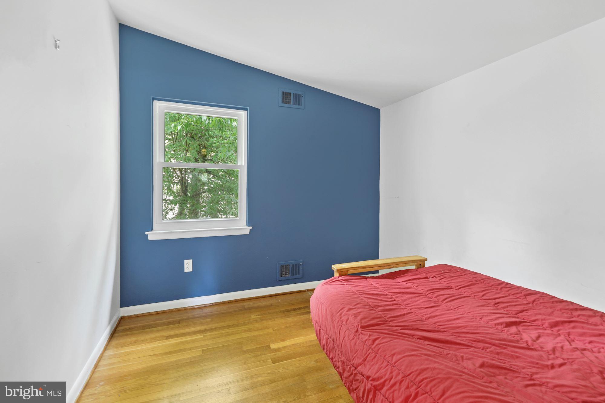 11501 Gilsan Street Silver Spring, MD 20902 - Photo 20 of 32 Gallery Image 20