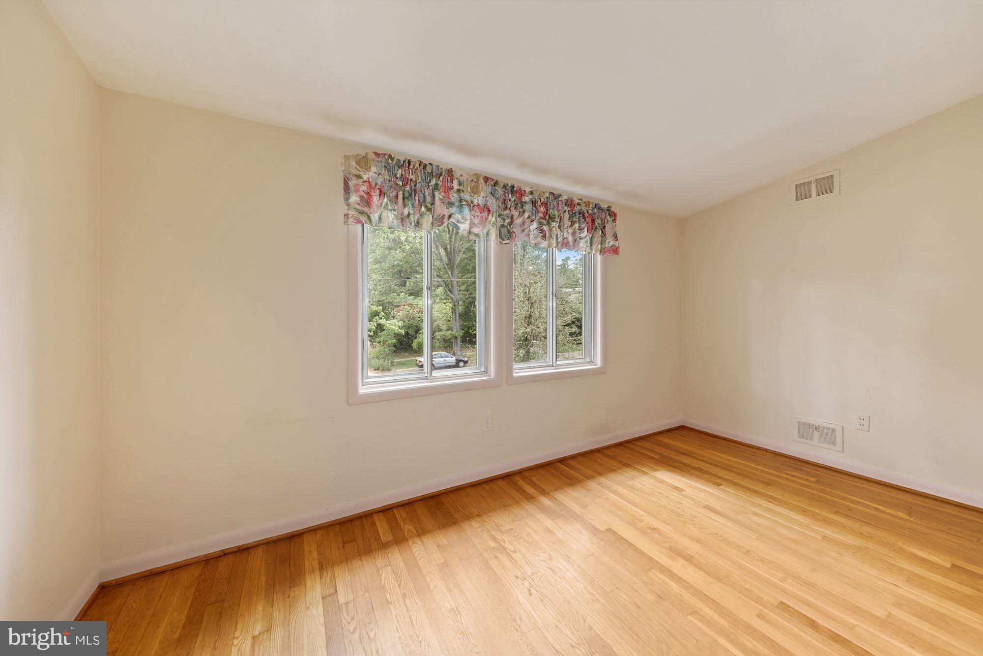 11501 Gilsan Street Silver Spring, MD 20902 - Photo 21 of 32 Gallery Image 21