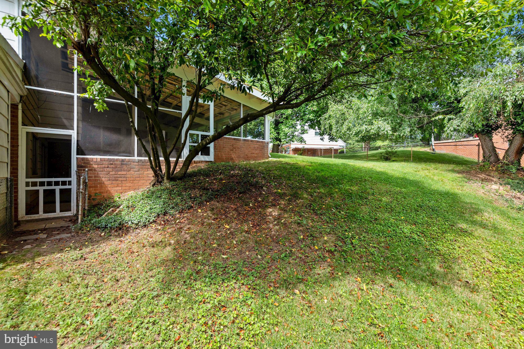 11501 Gilsan Street Silver Spring, MD 20902 - Photo 29 of 32 Gallery Image 29