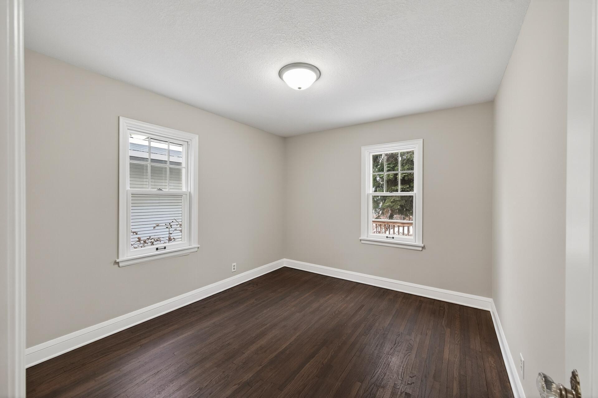 409 Penn Avenue South Minneapolis, MN 55405 - Photo 18 of 43