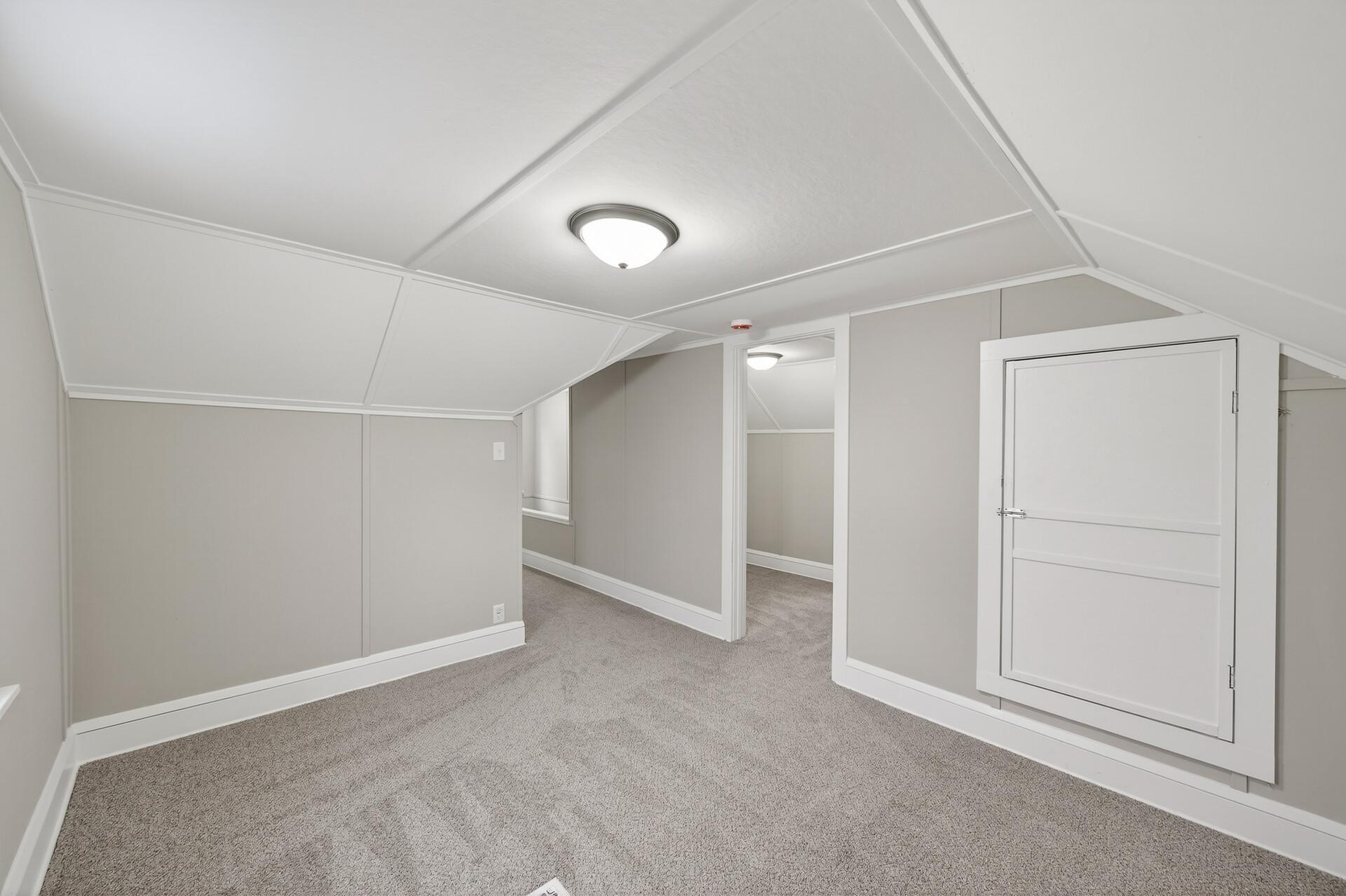 409 Penn Avenue South Minneapolis, MN 55405 - Photo 21 of 43