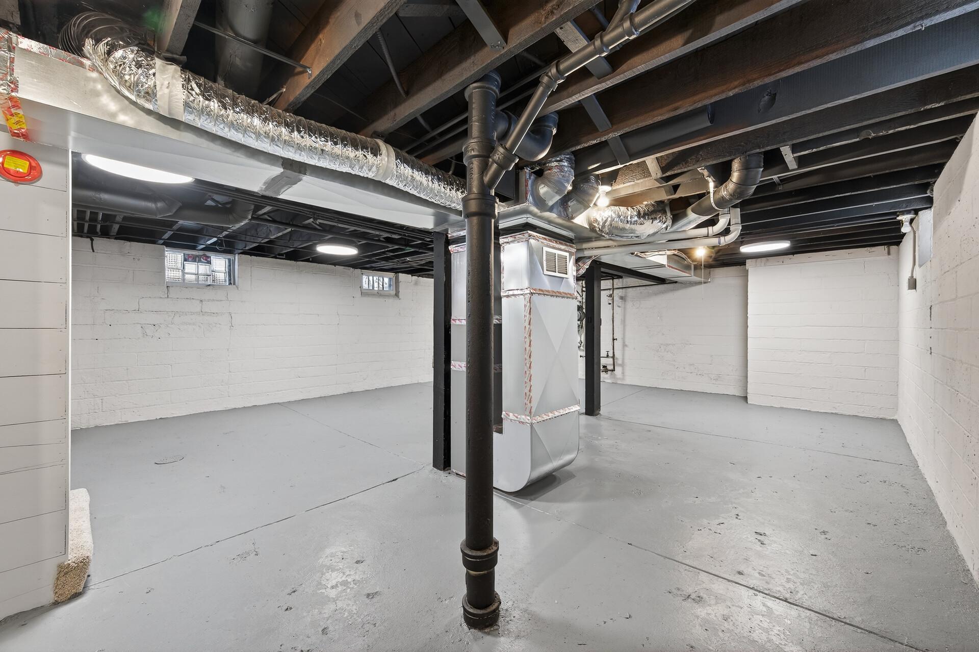 409 Penn Avenue South Minneapolis, MN 55405 - Photo 30 of 43