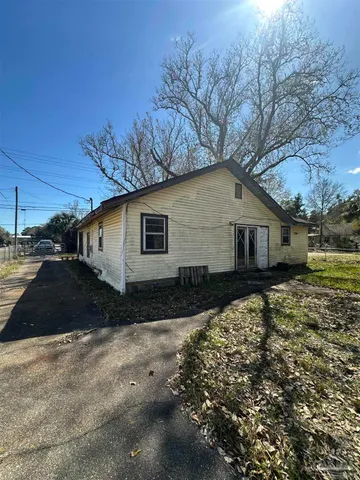 $199,000 | 8516 Gulf Beach Highway, Pensacola, FL 32507