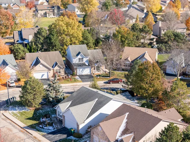 $369,900 | 1114 Kylemore Court, Joliet, IL 60431