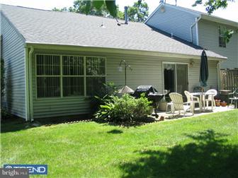 33 Spruce Road East Windsor, NJ 08520 - Photo 2 of 8 Gallery Image 2
