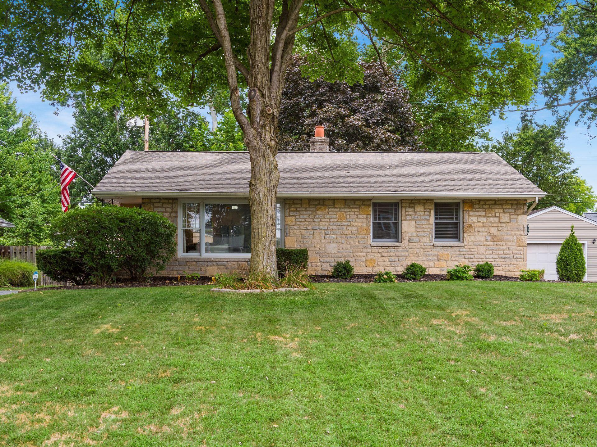 2404 Swansea Road Columbus, OH 43221 - Photo 1 of 37 Exterior