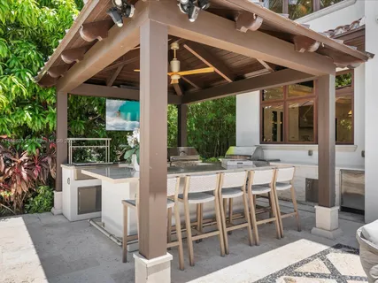 $14,495,000 | 821 Solar Isle Drive, Fort Lauderdale, FL 33301