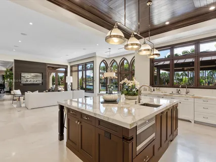 $14,495,000 | 821 Solar Isle Drive, Fort Lauderdale, FL 33301