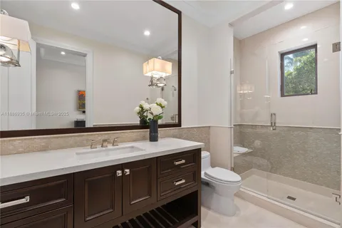 $14,495,000 | 821 Solar Isle Drive, Fort Lauderdale, FL 33301