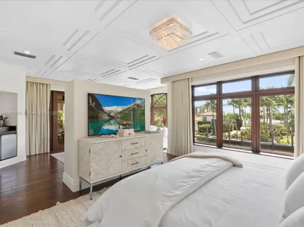 $14,495,000 | 821 Solar Isle Drive, Fort Lauderdale, FL 33301