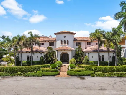 $14,495,000 | 821 Solar Isle Drive, Fort Lauderdale, FL 33301