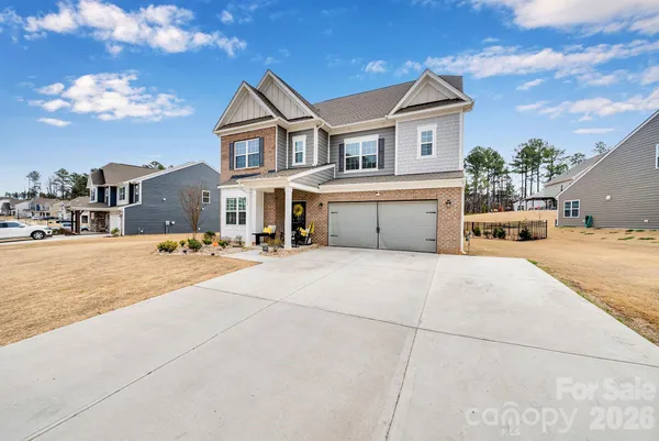 $620,000 | 224 Hamptons Cove Road, Troutman, NC 28166
