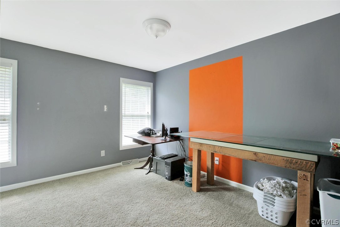10924 Beaver Castle Road Hopewell, VA 23860 - Photo 28 of 36 Gallery Image 28