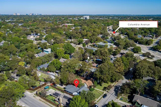 an aerial view of multiple house