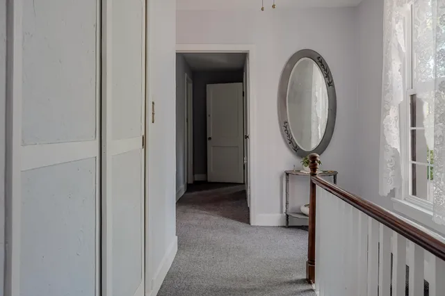 a view of a entryway with furniture
