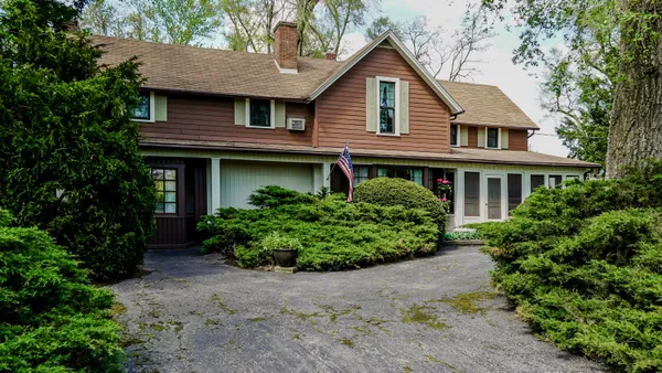 $2,175,000 | 9014 East 129th Avenue, Crown Point, IN 46307