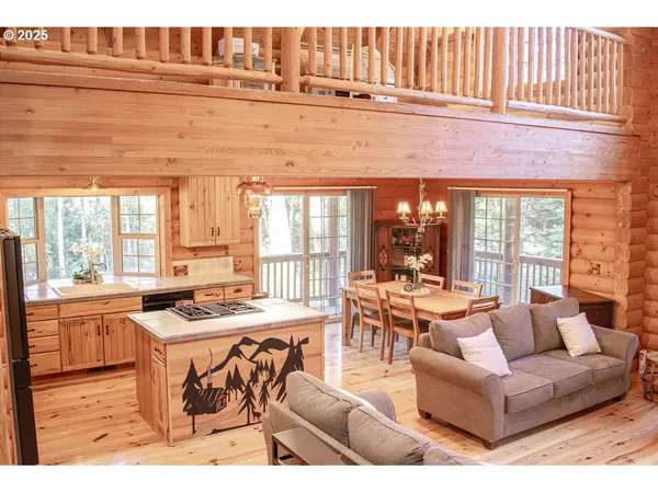 $775,000 | 30641 South Partridge Road, Colton, OR 97017