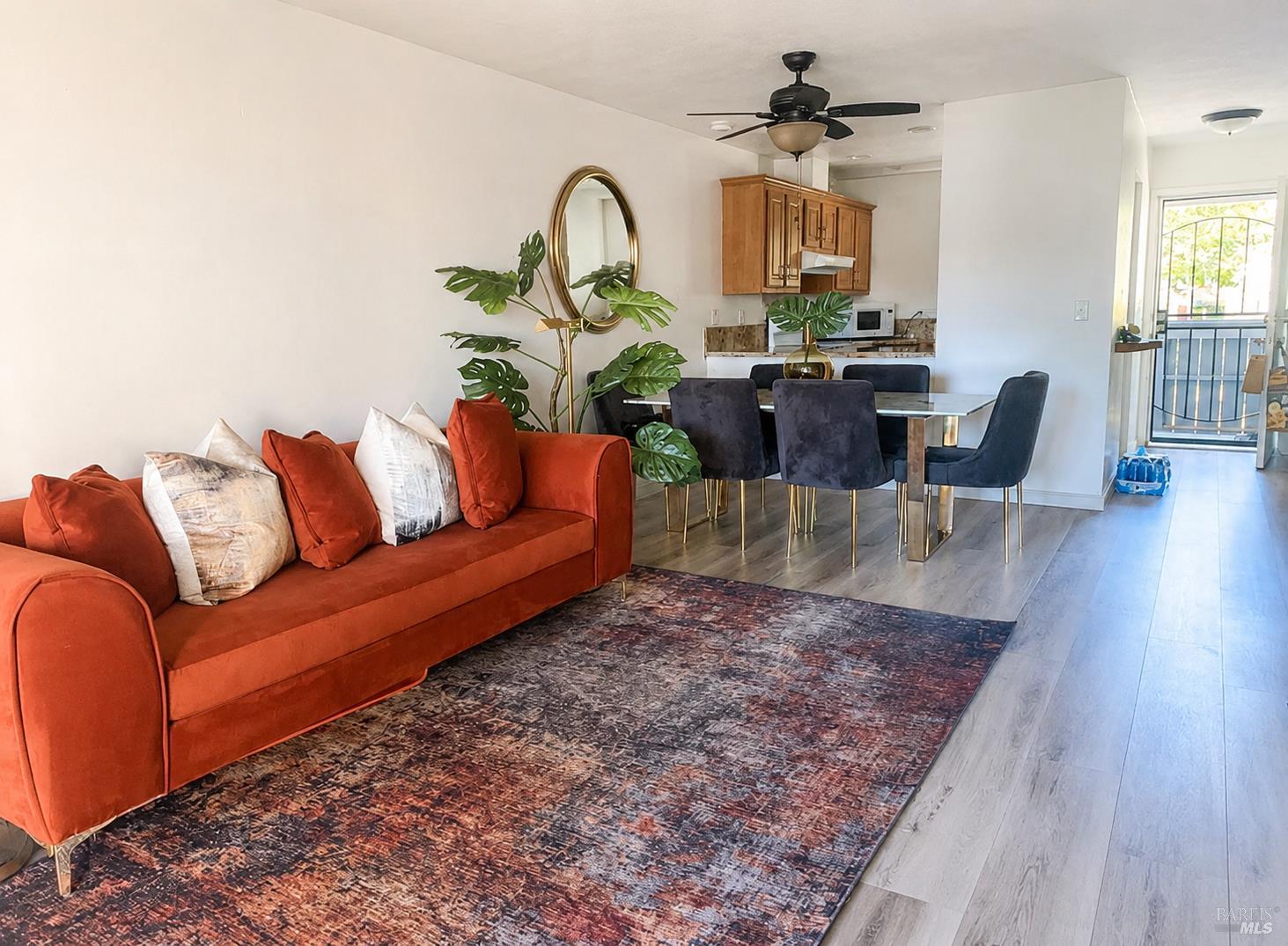 900 Southampton Road, Unit 48 Benicia, CA 94510 - Photo 4 of 8