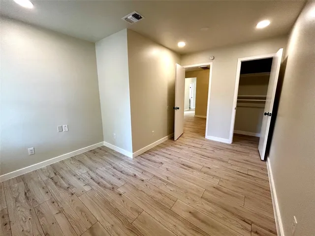 $10,400 | 1005 West Martin Luther King Jr Boulevard, Austin, TX 78701