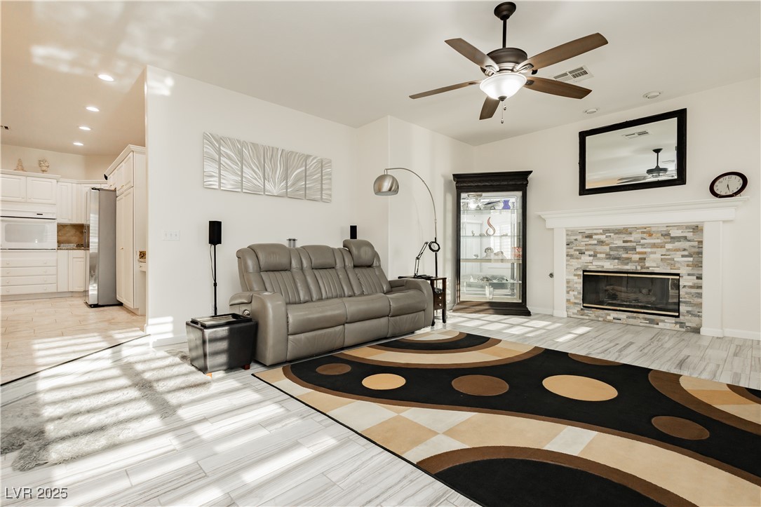 932 Rhyolite Terrace Henderson, NV 89011 - Photo 16 of 41 Gallery Image 16