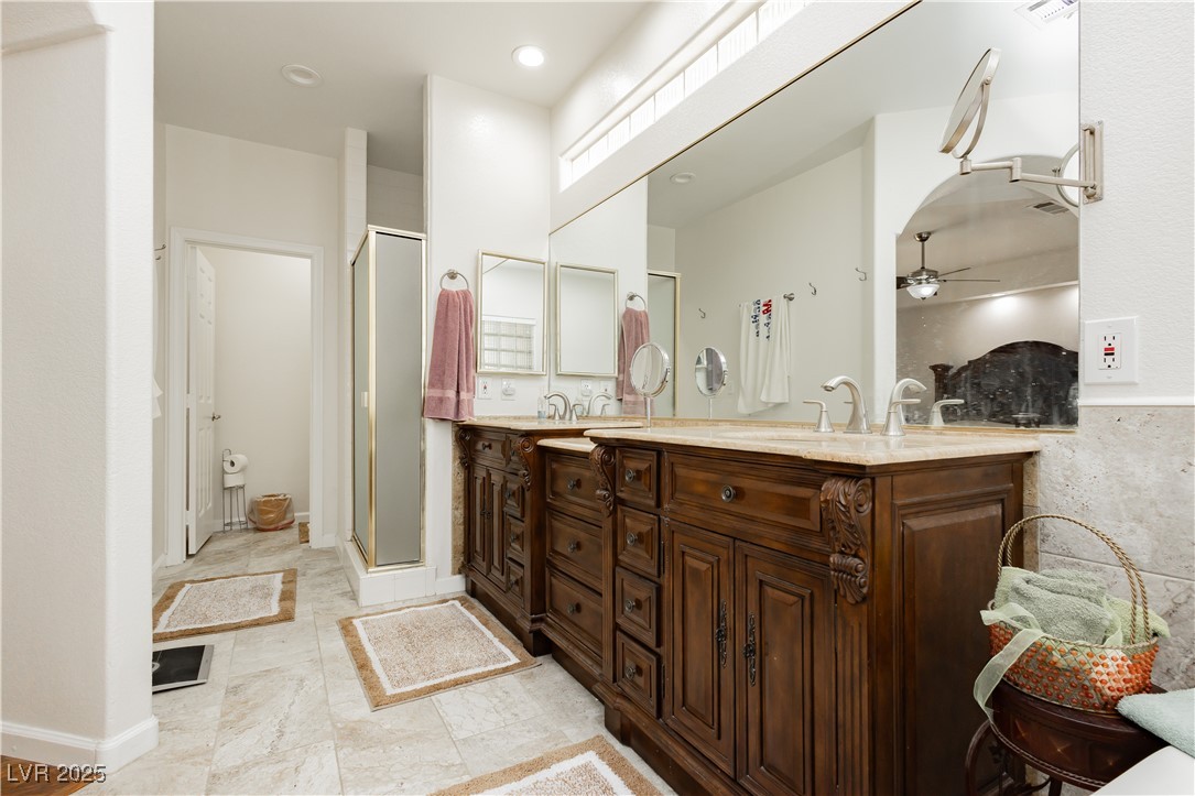 932 Rhyolite Terrace Henderson, NV 89011 - Photo 31 of 41 Gallery Image 31
