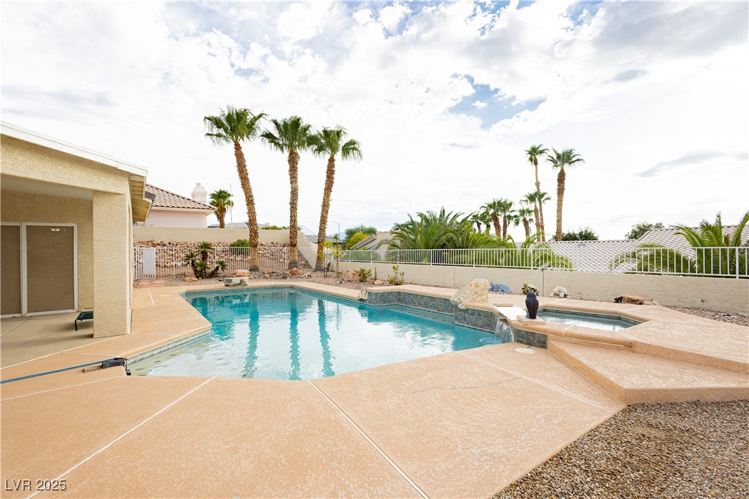 932 Rhyolite Terrace Henderson, NV 89011 - Photo 36 of 41 Gallery Image 36