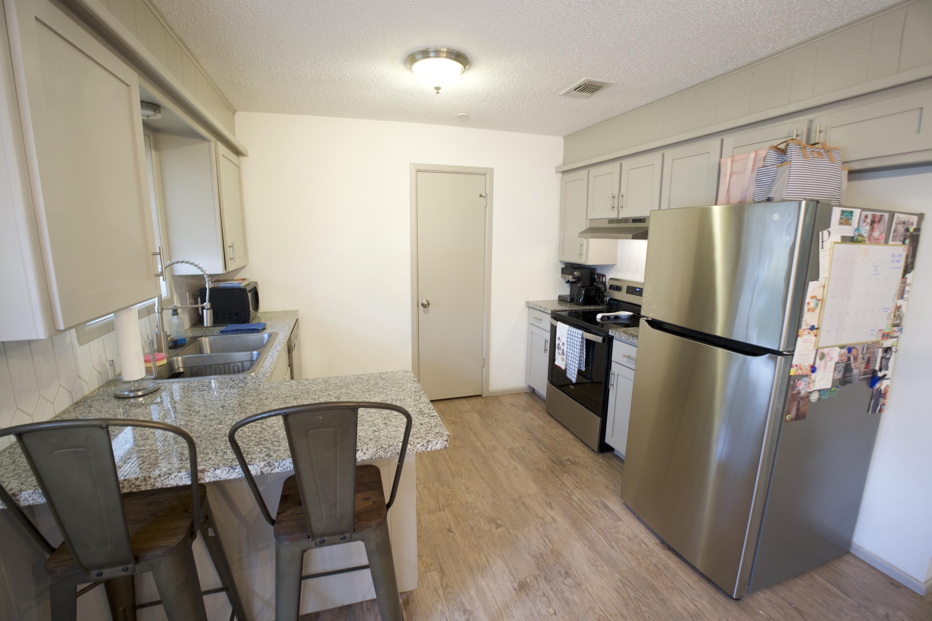 4827 7th Street Lubbock, TX 79416 - Photo 2 of 15 ATB08707