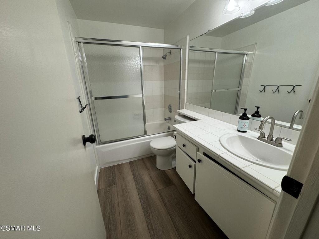 2261 Birchfield Street Simi Valley, CA 93065 - Photo 19 of 23