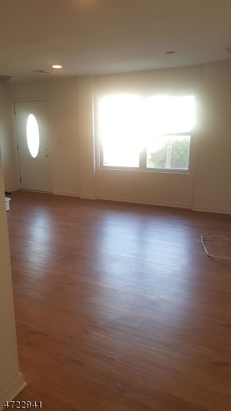 292 Carnegie Place, Unit A Union, NJ 07088 - Photo 2 of 10