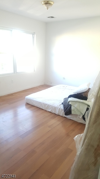 292 Carnegie Place, Unit A Union, NJ 07088 - Photo 4 of 10