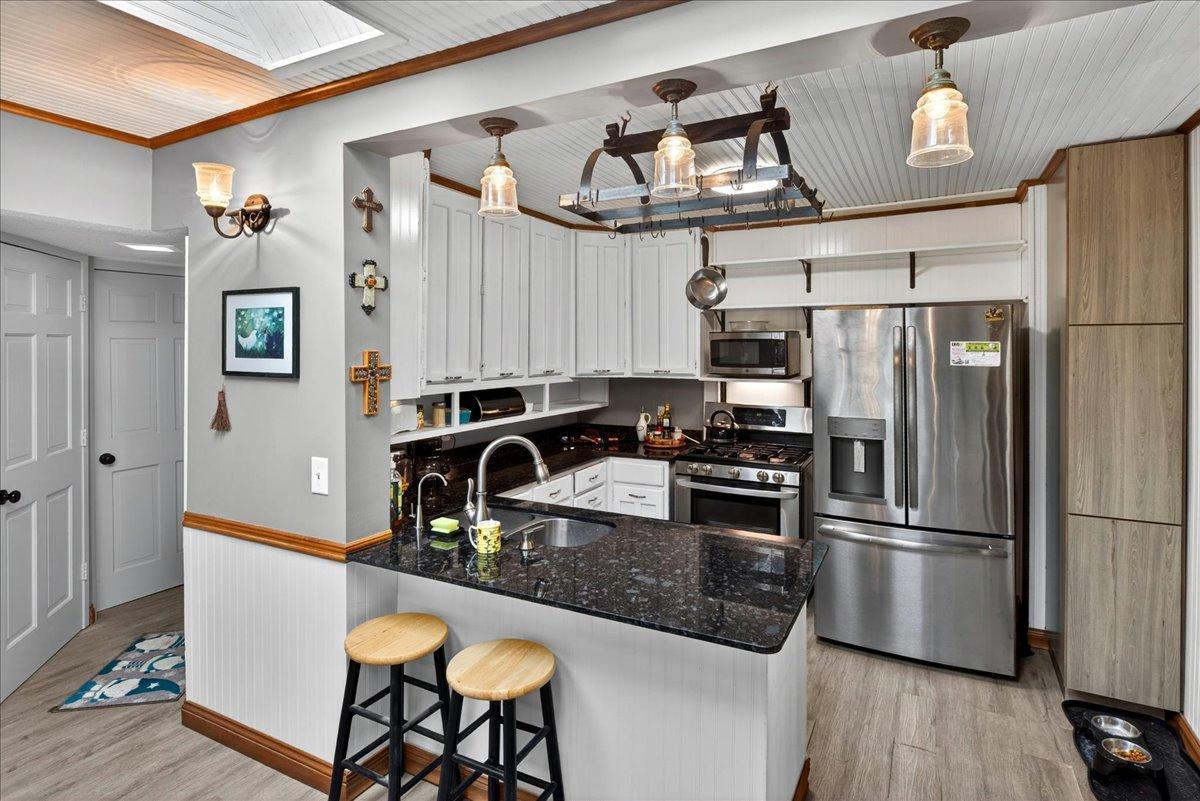 79 Long Lake Road Mahtomedi, MN 55115 - Photo 28 of 54