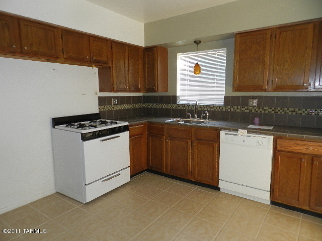 3638 East Presidio Road Tucson, AZ 85716 - Photo 13 of 25