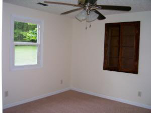 4429 Highway 60 Mitchell, IN 47446 - Photo 10 of 13 Gallery Image 10