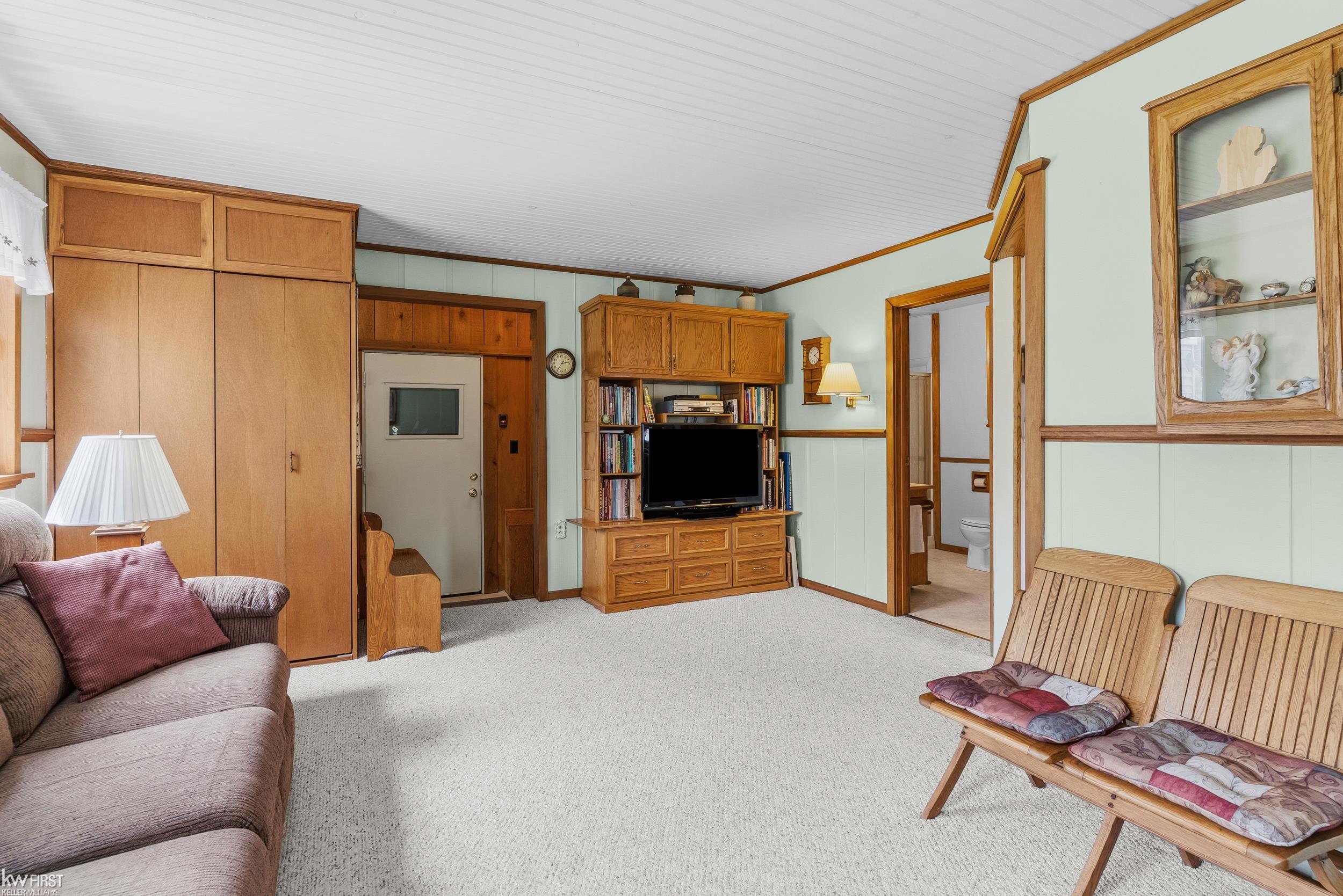 1018 Mildred Street Flushing, MI 48433 - Photo 16 of 50