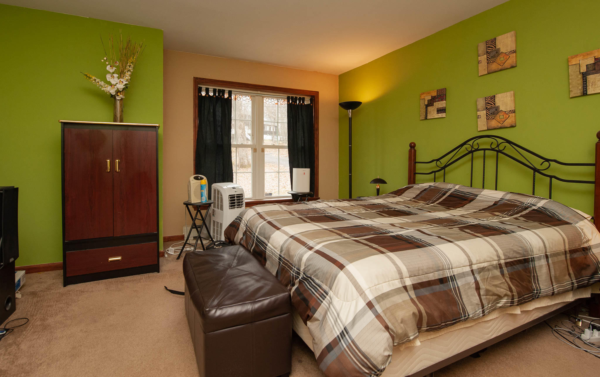 135 Rabbit Court Bushkill, PA 18324 - Photo 16 of 24 Master Bedroom