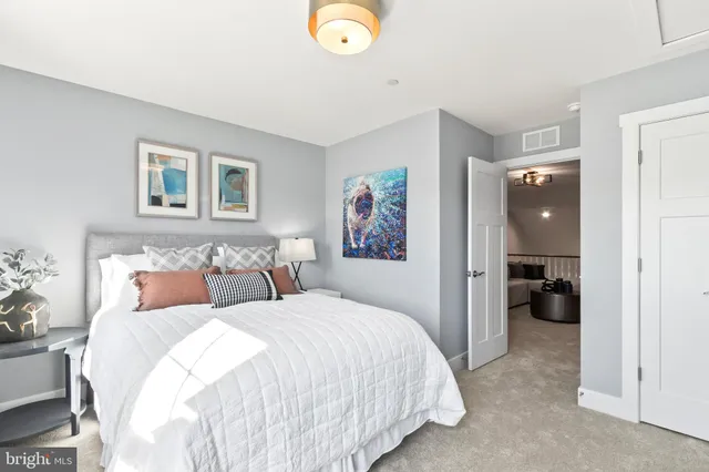 a view of a building with a backyard