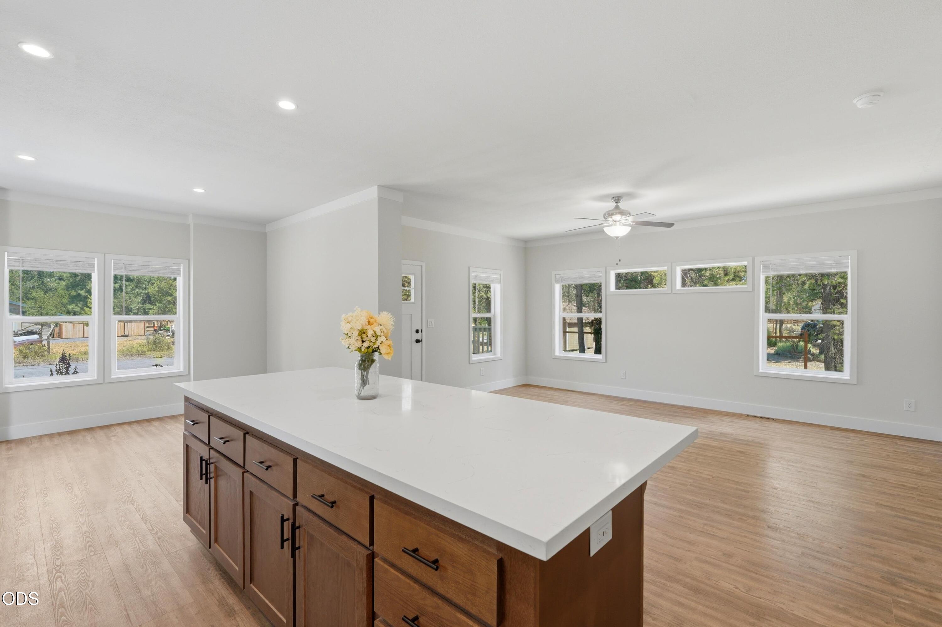 17041 Glendale Road Bend, OR 97707 - Photo 12 of 20 Gallery Image 12