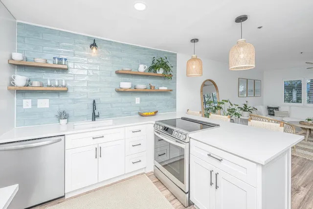 $525,000 | 152 West Mariners Cay Drive, Unit 152, Folly Beach, SC 29412