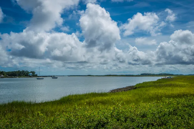 $525,000 | 152 West Mariners Cay Drive, Unit 152, Folly Beach, SC 29412