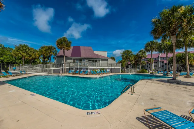 $525,000 | 152 West Mariners Cay Drive, Unit 152, Folly Beach, SC 29412