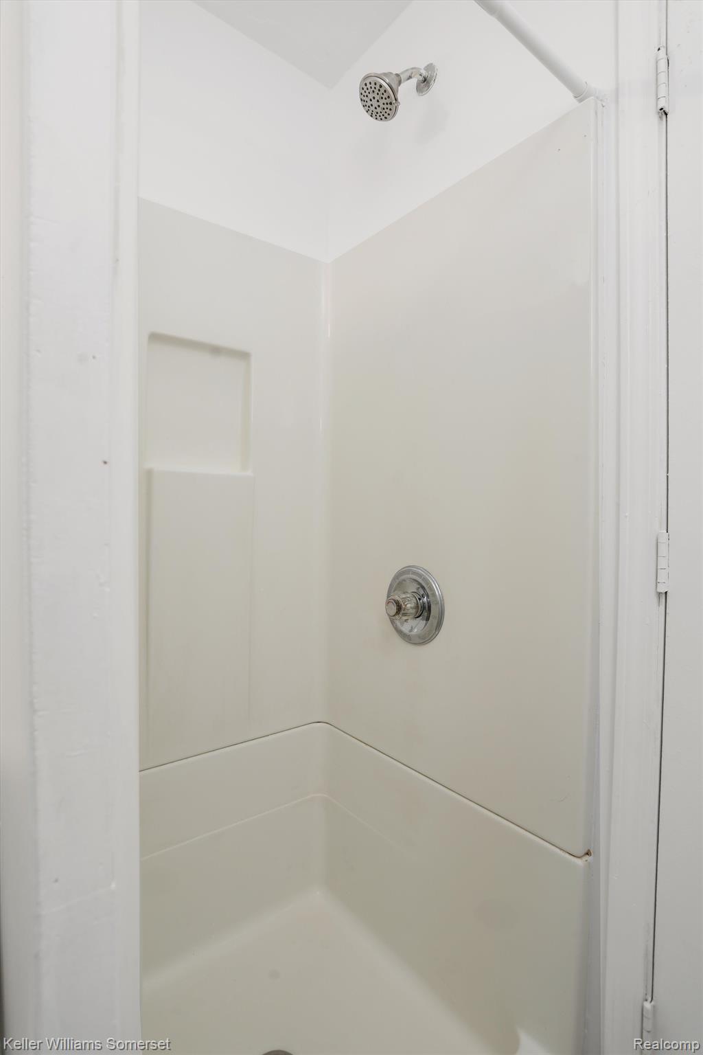 46465 Willis Road Belleville, MI 48111 - Photo 29 of 74 Gallery Image 29