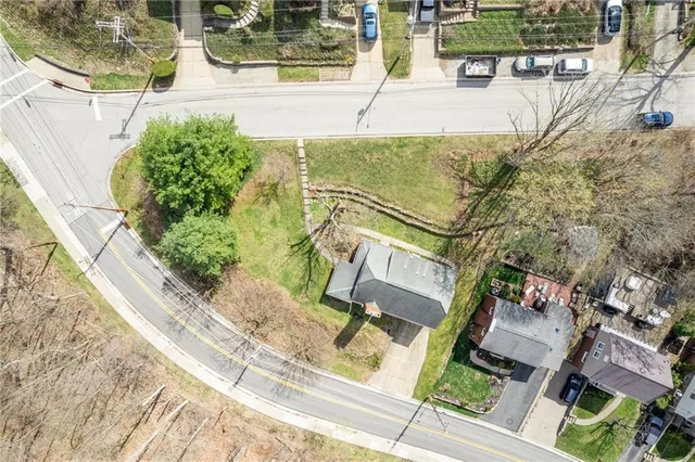 $385,000 | 305 Beadling Road, Pittsburgh, PA 15228