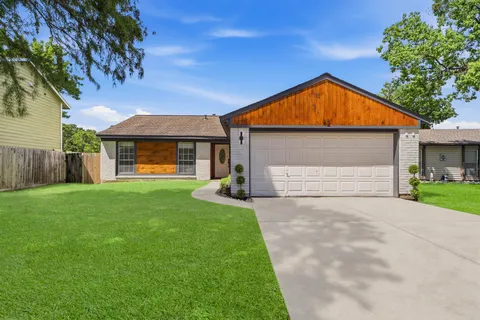 $330,000 | 42 Lyrebird Drive, The Woodlands, TX 77380