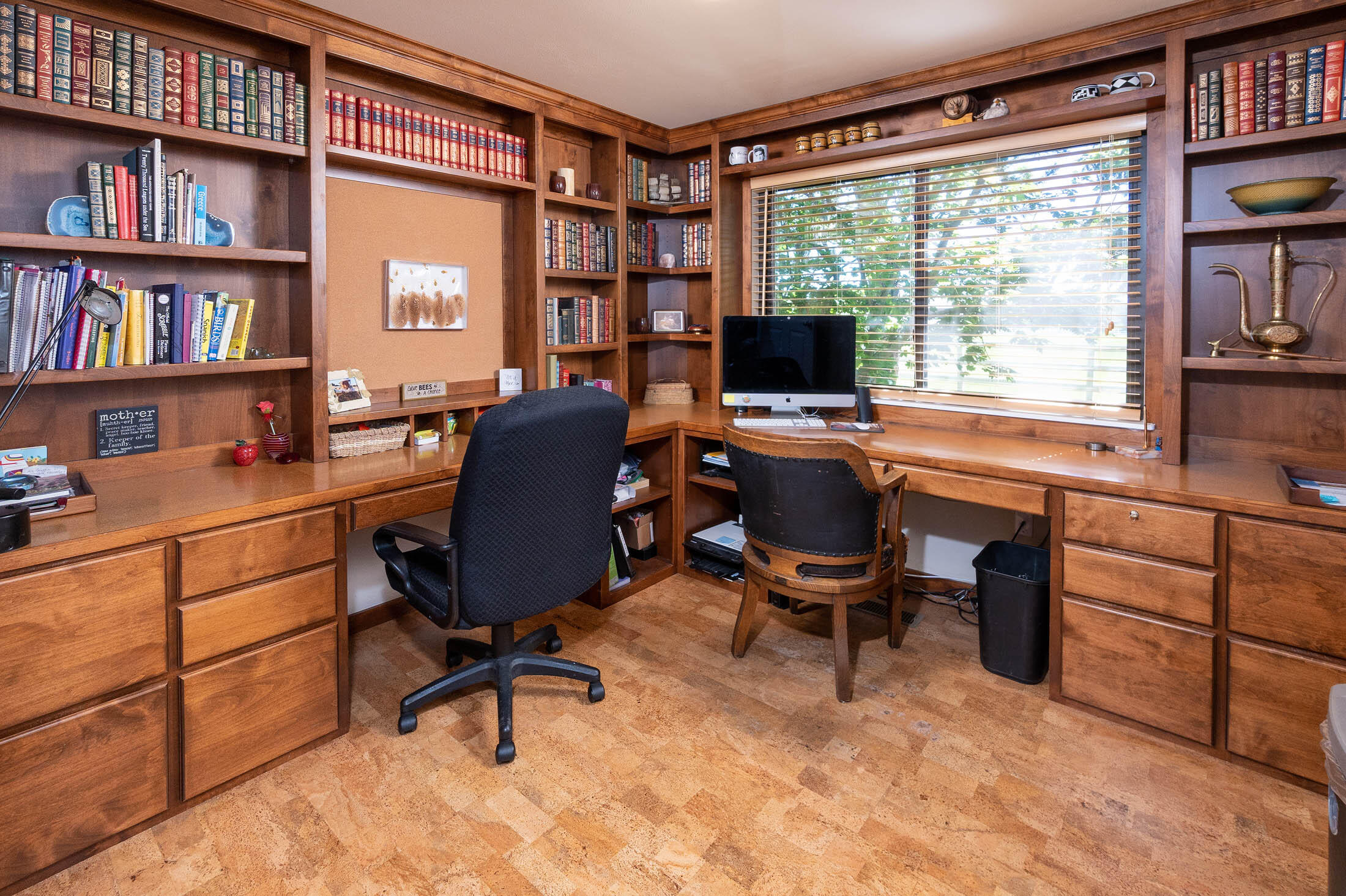 65111 Highland Road Bend, OR 97703 - Photo 8 of 37 Cork floors and built-ins