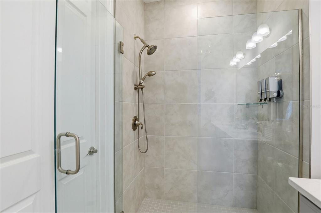 112 Ibiza Loop Venice, FL 34292 - Photo 19 of 35 a bathroom with a shower